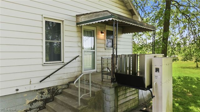 2645 Draper Street SE, Warren, OH 44484