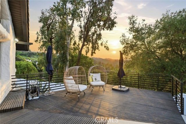31673 Foxfield, Westlake Village, CA 91361