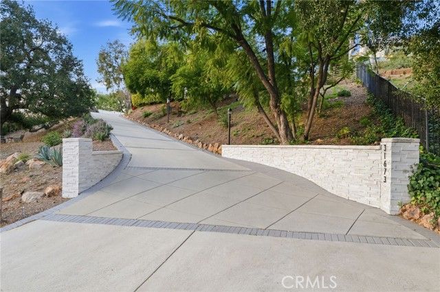 31673 Foxfield, Westlake Village, CA 91361