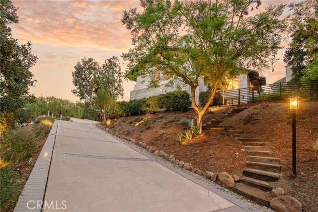 31673 Foxfield, Westlake Village, CA 91361