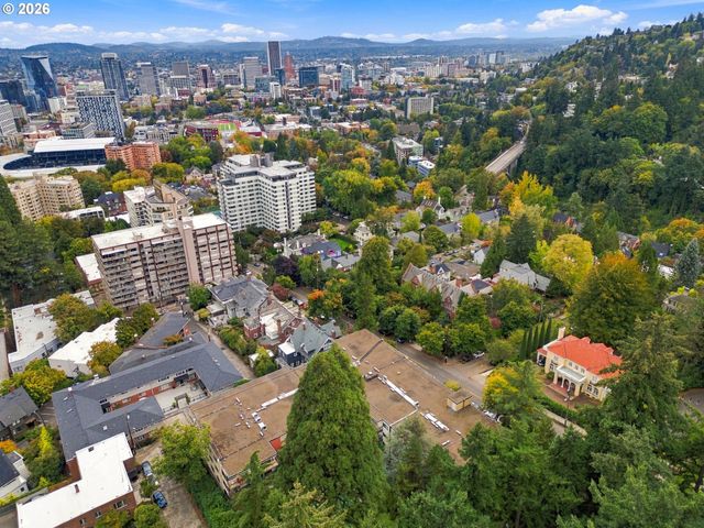 2393 Sw PARK Pl 112, Portland, OR 97205