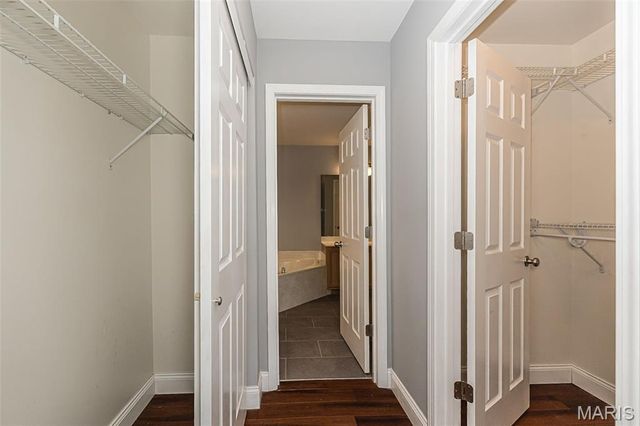 4335 Northpoint Circle, St Louis, MO 63129