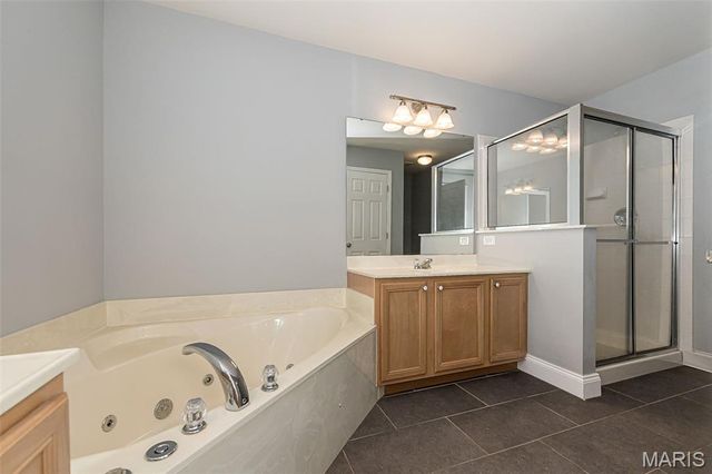 4335 Northpoint Circle, St Louis, MO 63129