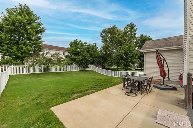 4335 Northpoint Circle, St Louis, MO 63129