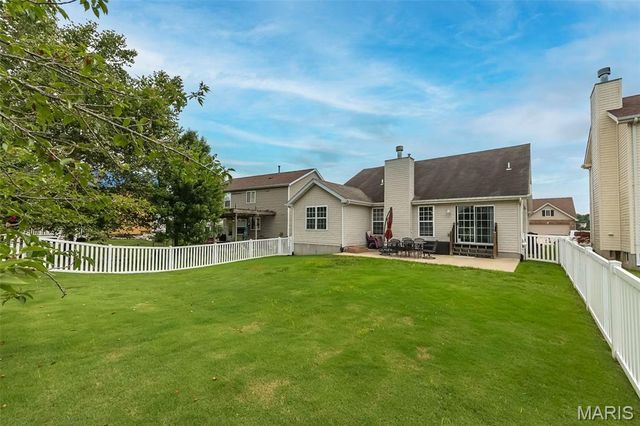 4335 Northpoint Circle, St Louis, MO 63129