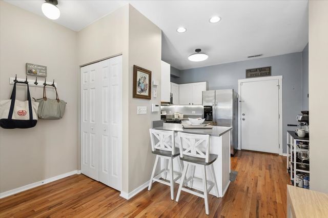 4307 N Troy Street 2, Chicago, IL 60618
