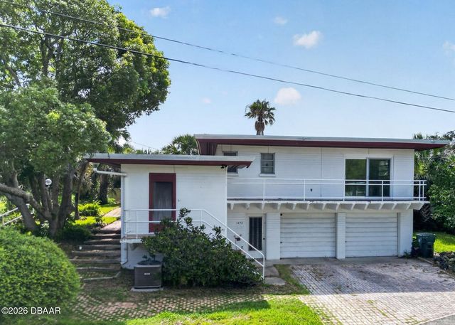 1476 N Peninsula Drive, Daytona Beach, FL 32118