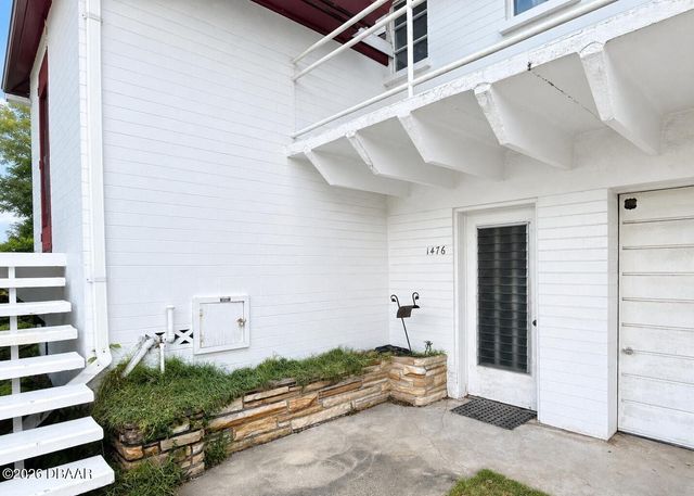 1476 N Peninsula Drive, Daytona Beach, FL 32118