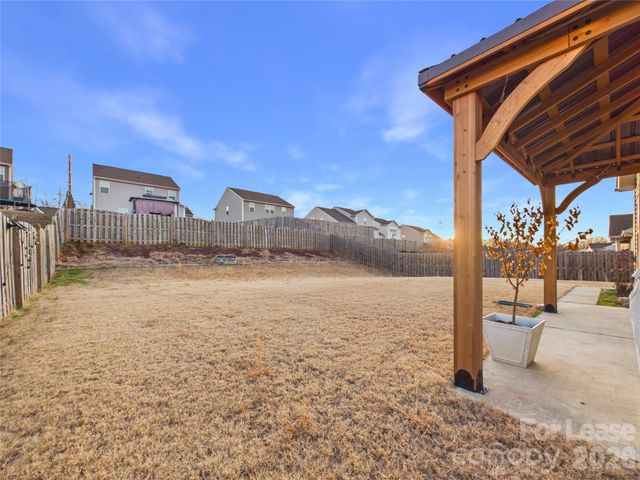 4111 Stockbrook Drive, Charlotte, NC 28215