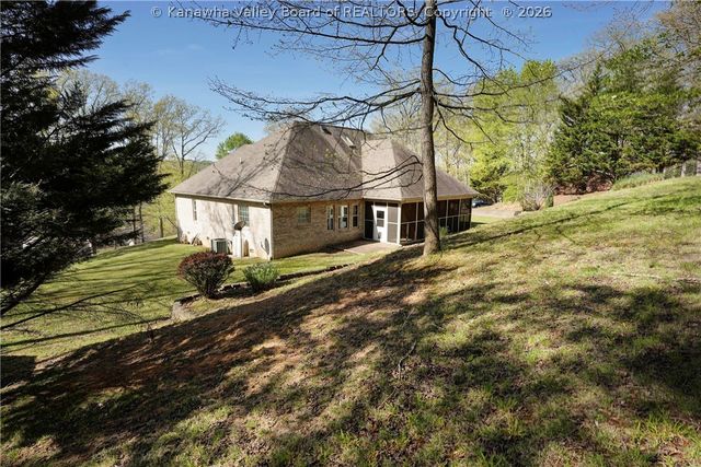 46 Youngview Drive, Elkview, WV 25071