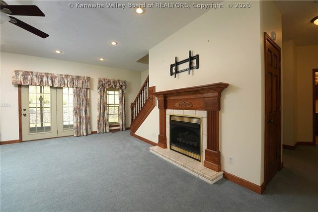 46 Youngview Drive, Elkview, WV 25071