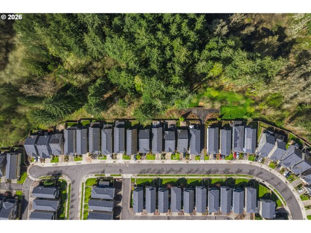 3767 Se WILLAMETTE Ave, Hillsboro, OR 97123