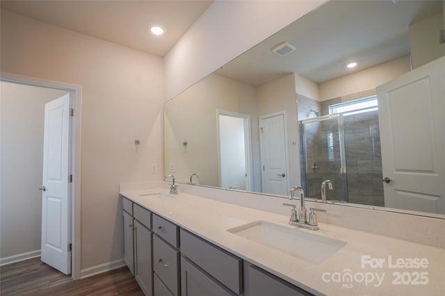 1406 Caracara Court, Belmont, NC 28012