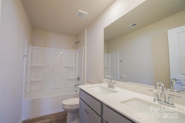 1406 Caracara Court, Belmont, NC 28012