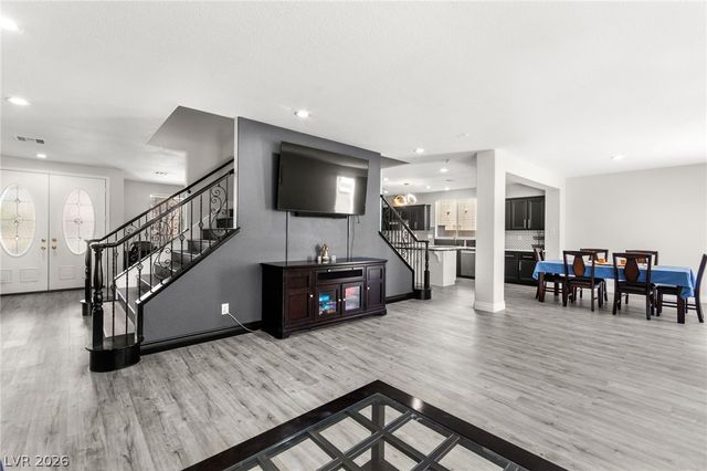 5601 Rocky Ravine Avenue, Las Vegas, NV 89131