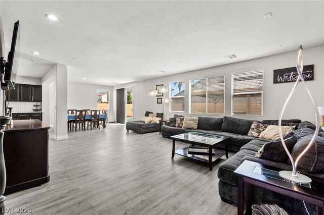 5601 Rocky Ravine Avenue, Las Vegas, NV 89131