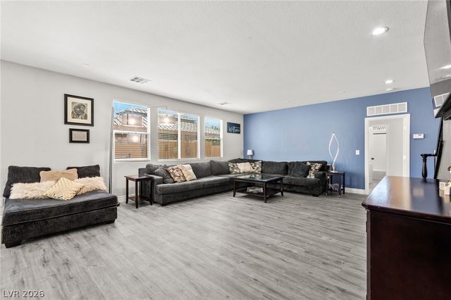 5601 Rocky Ravine Avenue, Las Vegas, NV 89131