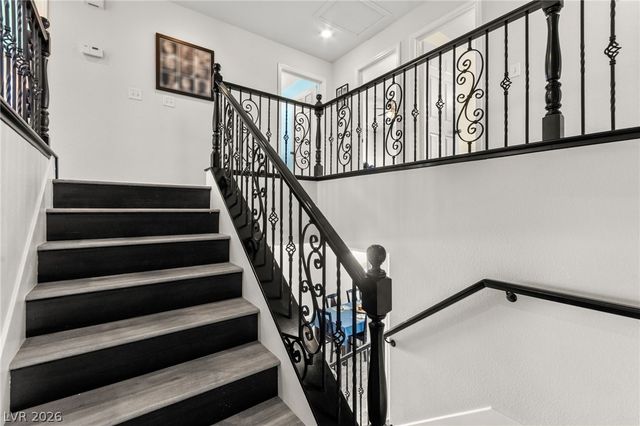 5601 Rocky Ravine Avenue, Las Vegas, NV 89131