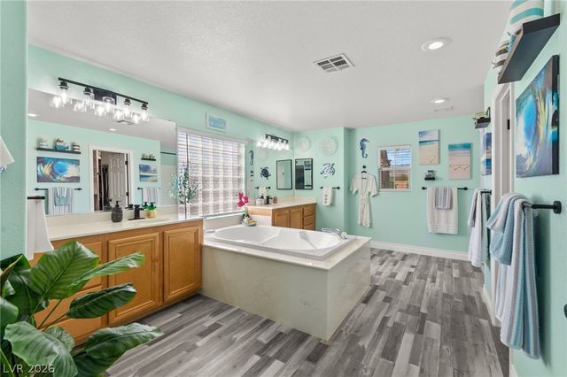 5601 Rocky Ravine Avenue, Las Vegas, NV 89131