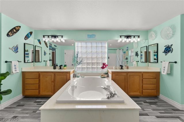 5601 Rocky Ravine Avenue, Las Vegas, NV 89131