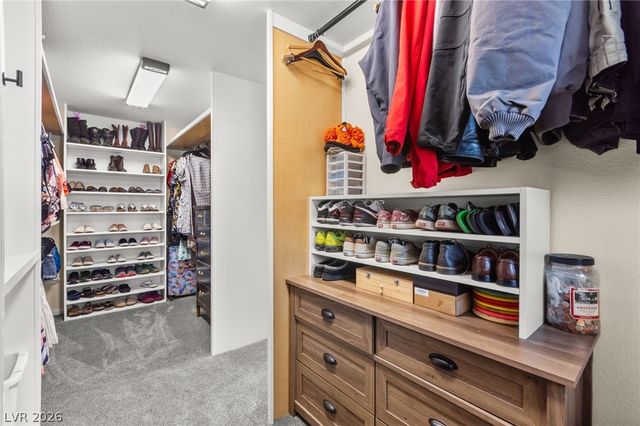 5601 Rocky Ravine Avenue, Las Vegas, NV 89131