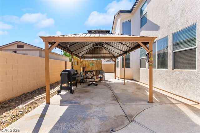 5601 Rocky Ravine Avenue, Las Vegas, NV 89131