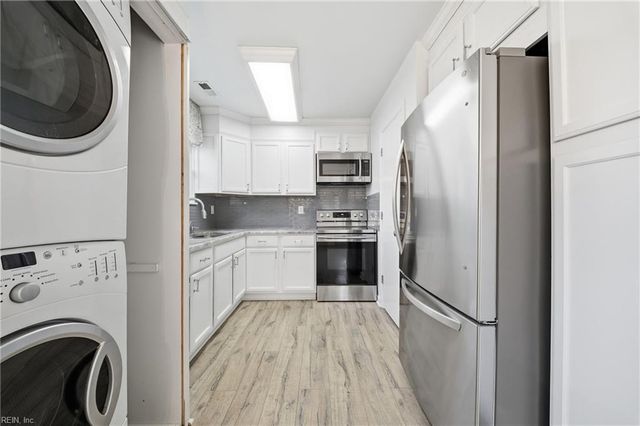 5653 Person ST, Suffolk, VA 23435