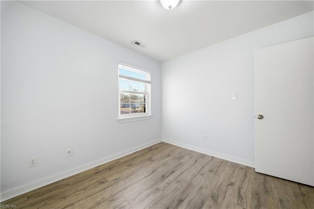 5653 Person ST, Suffolk, VA 23435