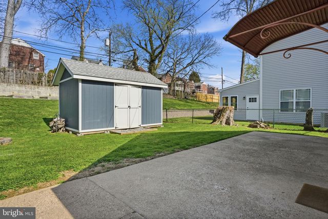 2057 PARKDALE AVE, Glenside, PA 19038