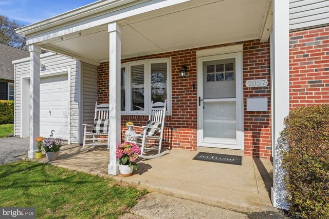 2057 PARKDALE AVE, Glenside, PA 19038