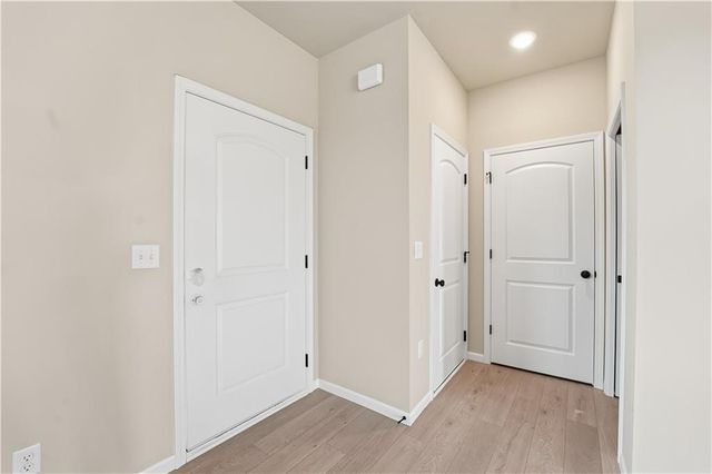 9637 N Colrain Avenue, Kansas City, MO 64154