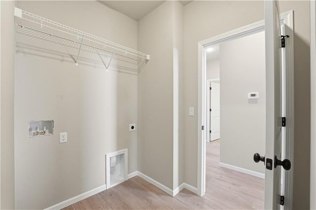 9637 N Colrain Avenue, Kansas City, MO 64154