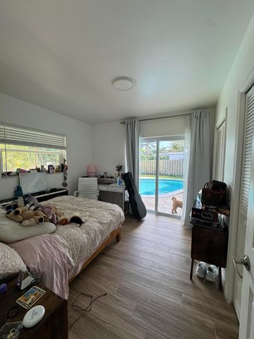 400 SW 9th Avenue, Boca Raton, FL 33486