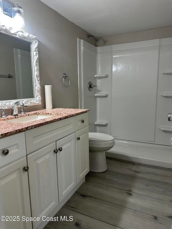 Image 6 of property listing at 800 N Fiske Boulevard, 202, Cocoa, FL 32922
