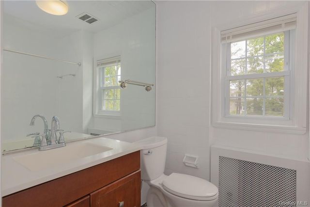 7 Carthage Lane, Scarsdale, NY 10583