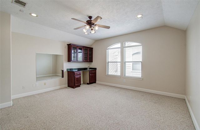 1463 Springrock Lane A, Houston, TX 77055