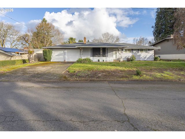 4744 NINA Ave Se, Salem, OR 97302