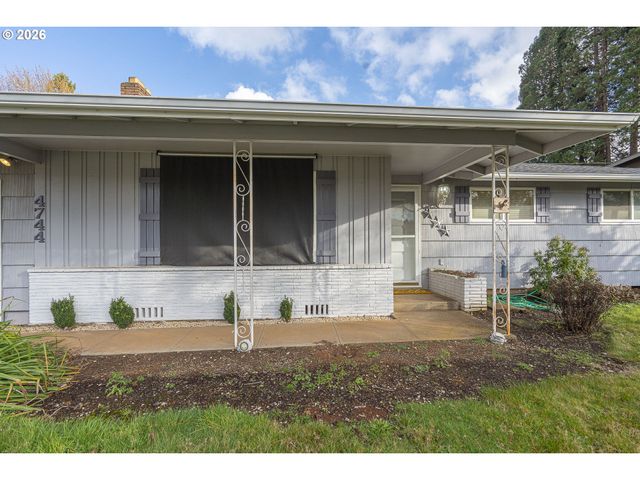 4744 NINA Ave Se, Salem, OR 97302
