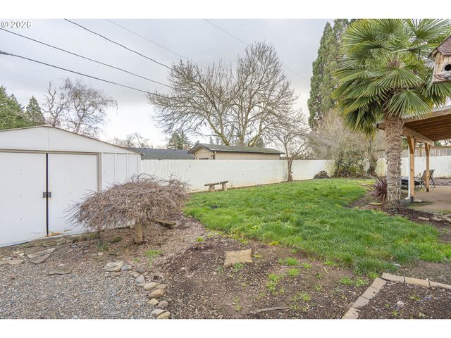 4744 NINA Ave Se, Salem, OR 97302