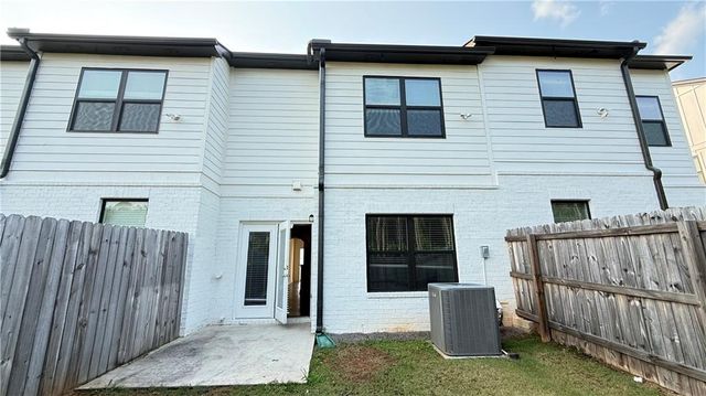 32 S Auburn Landing Place, Auburn, GA 30011