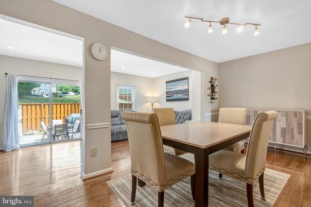 4900 MCFARLAND DR, Fairfax, VA 22032