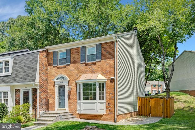 4900 MCFARLAND DR, Fairfax, VA 22032