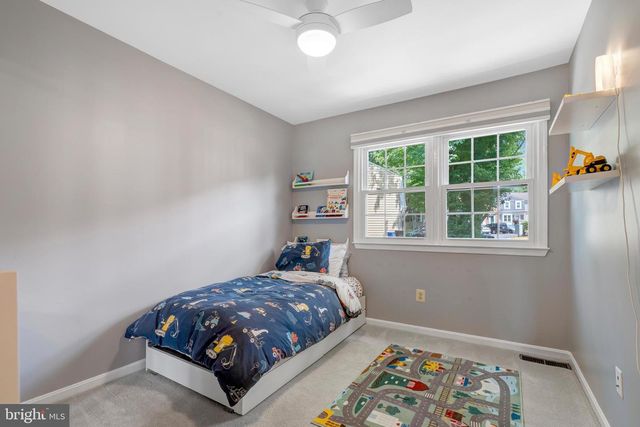 4900 MCFARLAND DR, Fairfax, VA 22032