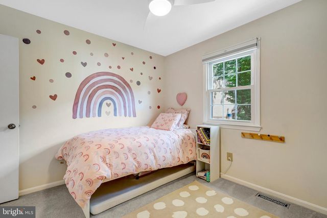 4900 MCFARLAND DR, Fairfax, VA 22032
