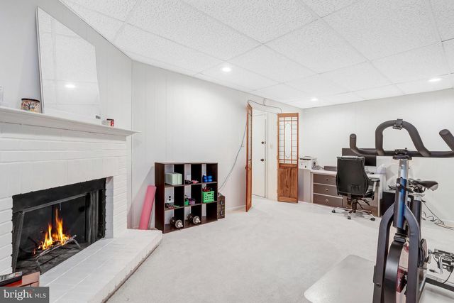 4900 MCFARLAND DR, Fairfax, VA 22032