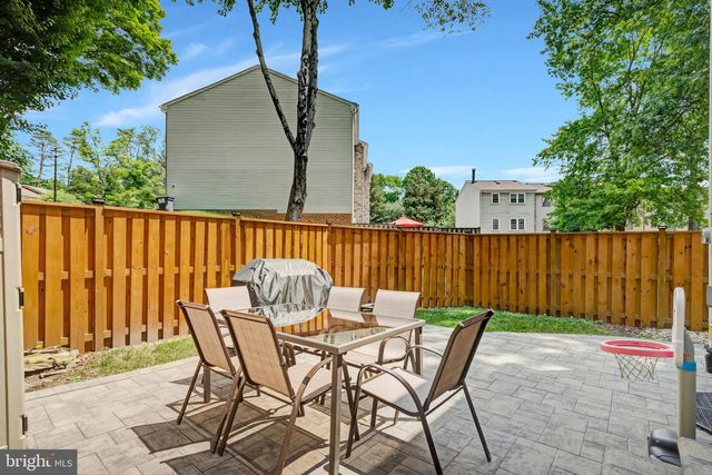 4900 MCFARLAND DR, Fairfax, VA 22032