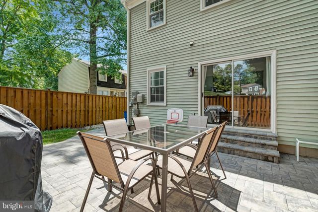 4900 MCFARLAND DR, Fairfax, VA 22032