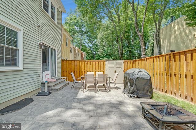 4900 MCFARLAND DR, Fairfax, VA 22032