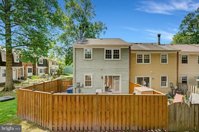 4900 MCFARLAND DR, Fairfax, VA 22032
