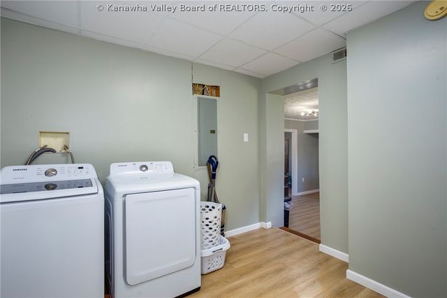 127 134TH Street, Chesapeake, WV 25315